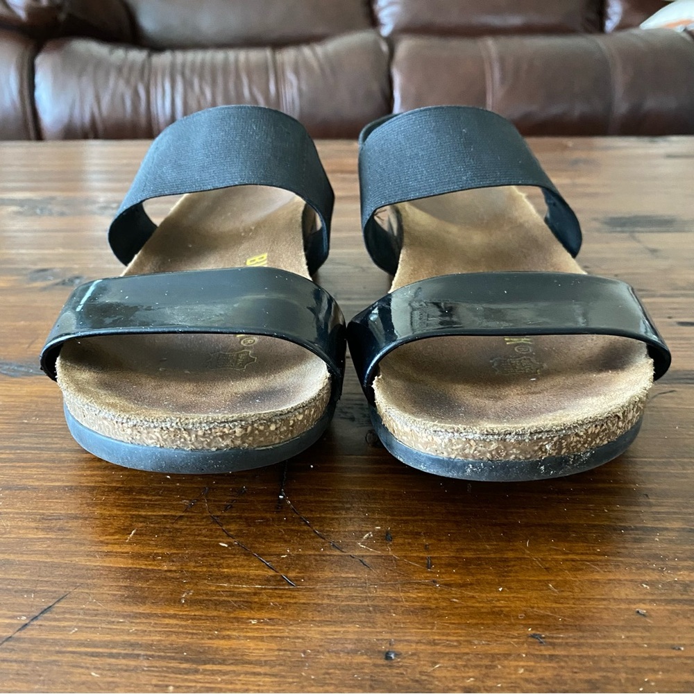 Munro‎ elastic double strap black sandal w/ Birkenstock footbed size 9 - Picture 3 of 14